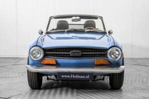 Immagine 14/50 di Triumph TR 6 (1973)
