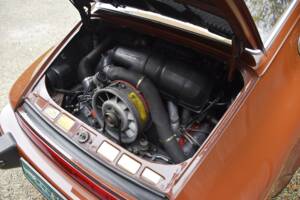 Image 32/37 de Porsche 911 Carrera 3.0 (1977)