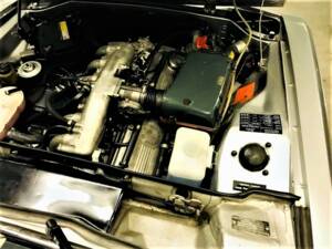Image 14/20 of BMW 3.0 CS (1975)