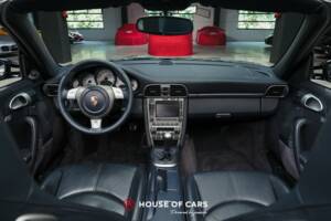 Bild 19/25 von Porsche 911 Carrera S (2005)