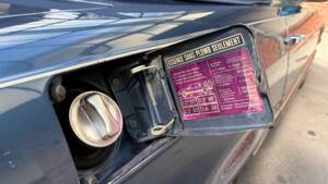 Image 32/88 of Mercedes-Benz 380 SL (1984)