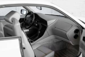 Bild 23/45 von BMW 850i (1990)