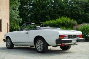 Image 9/50 de FIAT Spider 2000 Pininfarina 50th Anniversary Edition (1981)