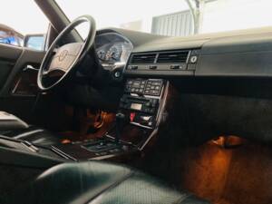Image 13/14 de Mercedes-Benz 300 SL-24 (1991)