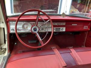 Image 4/8 of Plymouth Valiant 3.7 L (1965)