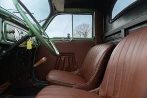 Immagine 36/50 di FIAT 500 C Furgonato (1951)