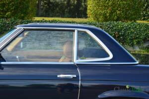 Image 34/50 de Mercedes-Benz 380 SL (1982)