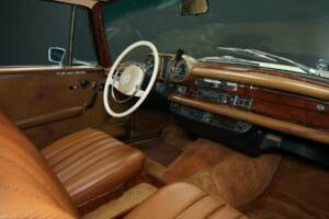 Afbeelding 25/50 van Mercedes-Benz 280 SE (1969)