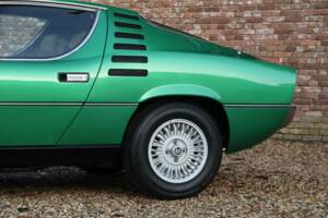 Image 37/50 of Alfa Romeo Montreal (1973)