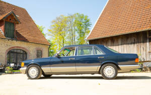 Imagen 9/64 de Mercedes-Benz 500 SEL (1984)