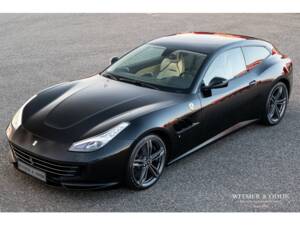 Bild 2/47 von Ferrari GTC4Lusso (2017)
