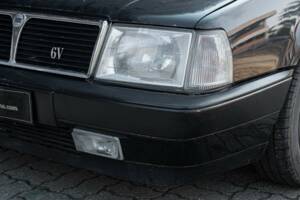 Immagine 16/42 di Lancia Thema 6V (1985)