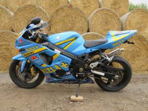 Immagine 2/37 di Suzuki DUMMY (2004)