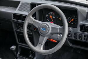 Image 27/33 de Ford Escort turbo RS (1986)