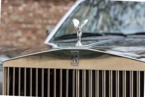 Image 32/50 of Rolls-Royce Silver Spirit (1987)