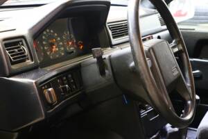 Image 19/34 of Volvo 940 2.3i (1991)