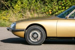 Image 12/39 of Citroën SM injection (1972)