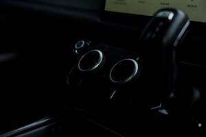 Image 33/61 de Land Rover Defender 110 D200 AWD (2023)