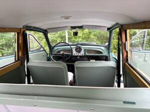 Image 14/18 de Morris Minor 1000 Traveller (1970)