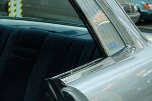 Image 28/50 de Mercedes-Benz 500 SLC (1981)