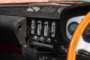 Bild 55/79 von Ferrari 365 GTB/4 Daytona (1969)