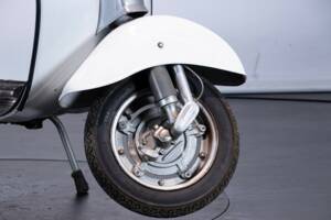Image 27/50 of Piaggio Vespa 50 Special (1972)