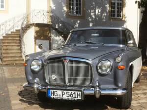 Image 5/8 of Rover 3 Litre Mk IA (1961)