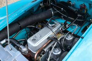 Image 4/50 of MG MGA 1600 (1958)