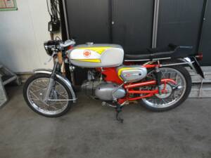 Image 4/22 of Motobi DUMMY (1972)