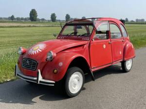 Image 5/8 of Citroën 2 CV 6 Club (1985)