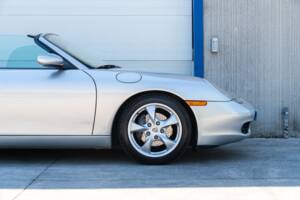 Image 37/73 of Porsche Boxster (2001)