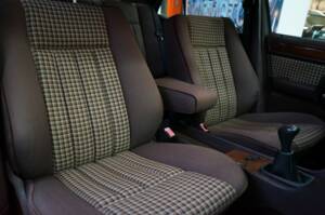 Bild 20/33 von Mercedes-Benz 230 E (1990)