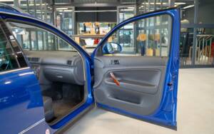 Image 39/59 de Volkswagen Passat Variant 4.0 W8 (2004)