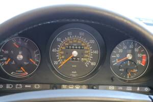 Image 7/50 de Mercedes-Benz 560 SL (1988)