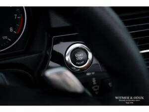 Image 31/32 de BMW 335i (2008)