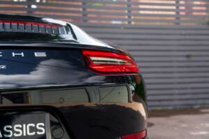 Bild 13/57 von Porsche 911 Carrera (2016)