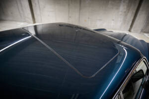 Imagen 23/99 de Daimler Double Six (1993)