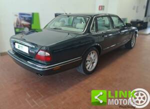 Bild 3/10 von Jaguar XJ 8 Executive (1998)
