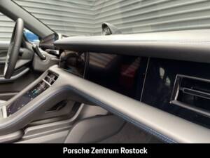 Bild 17/31 von Porsche Taycan 4S (2026)