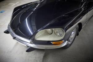 Image 28/98 de Citroën DS 21 Pallas (1971)