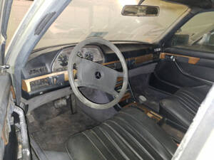 Image 6/10 de Mercedes-Benz 300 SD Turbodiesel (1982)