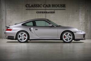 Image 12/98 of Porsche 911 Turbo (2000)