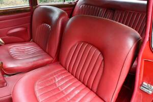 Bild 41/50 von Jaguar Mk II 2.4 (1961)