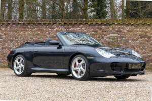 Image 40/50 of Porsche 911 Carrera 4S (2003)