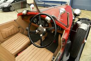 Image 44/50 of Vauxhall 20&#x2F;60 T80 (1931)