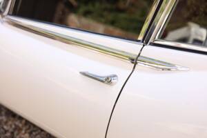 Image 9/50 de Jaguar Type E (2+2) (1970)
