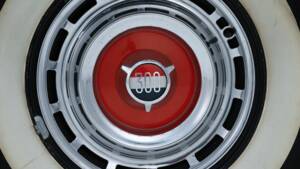 Image 4/15 of Chrysler 300 G (1961)