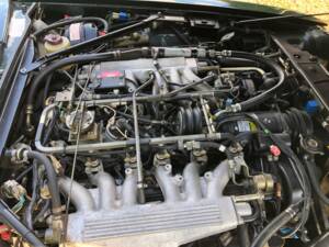 Image 7/8 of Jaguar XJS 6.0 V12 (1986)
