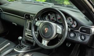 Immagine 4/37 di Porsche 911 Carrera S (2006)