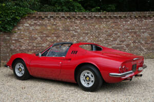 Afbeelding 17/50 van Ferrari Dino 246 GTS (1973)